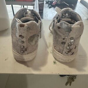 J/SLIDES Kids Silver and White Sneakers